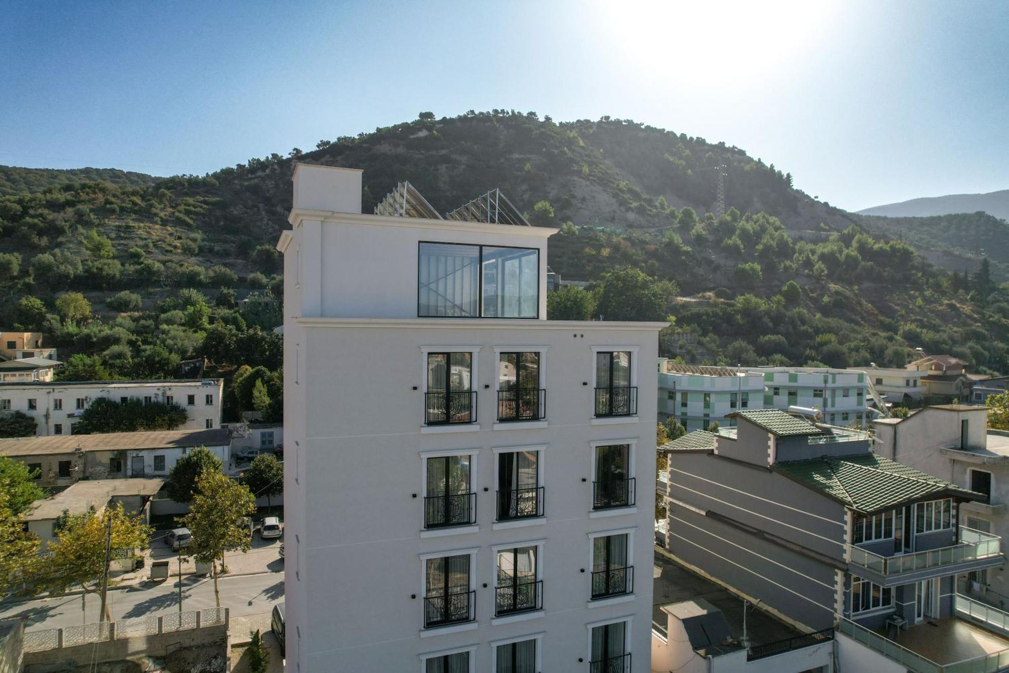Hotel Central Vlorë Exteriér fotografie