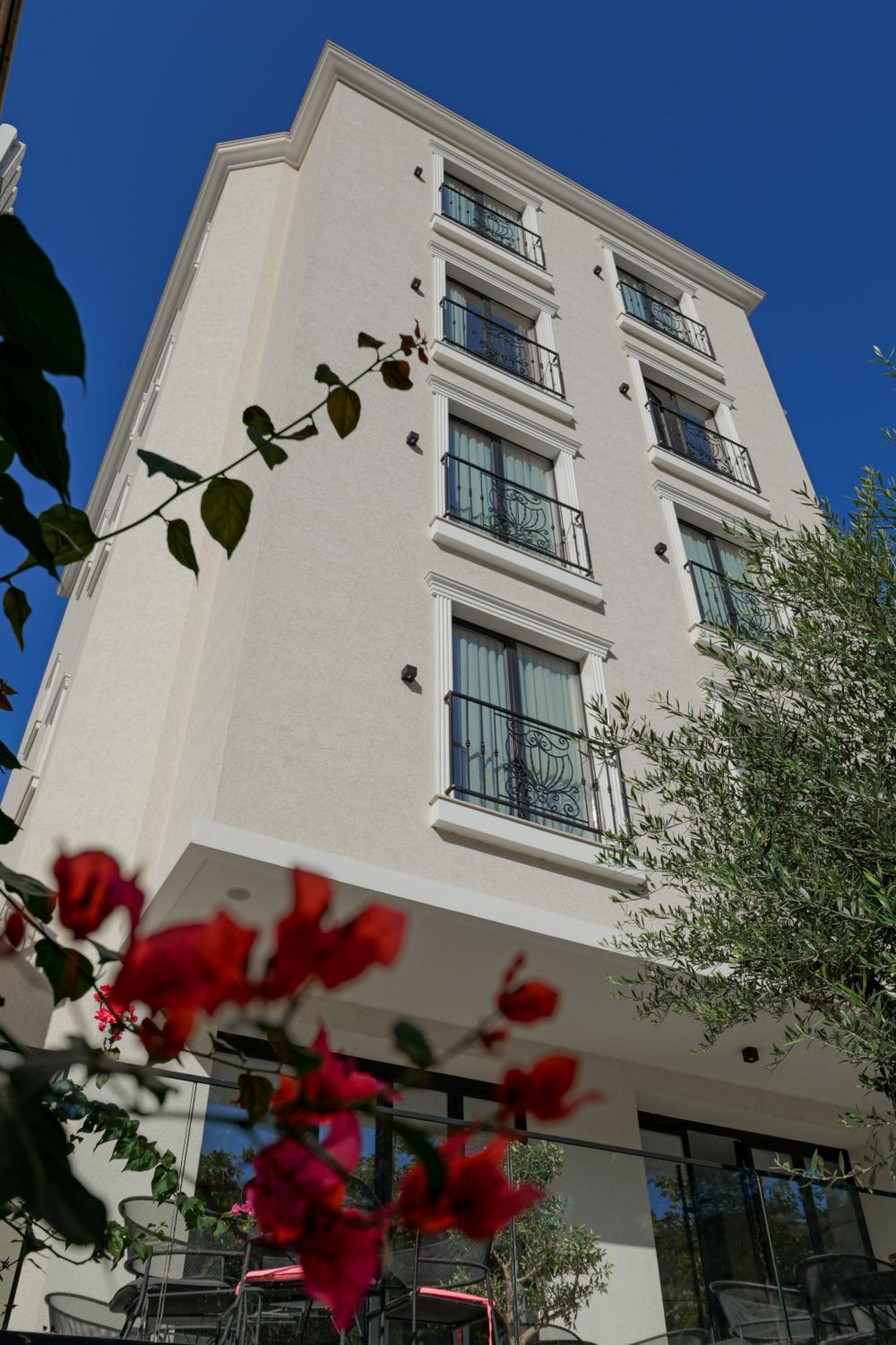 Hotel Central Vlorë Exteriér fotografie