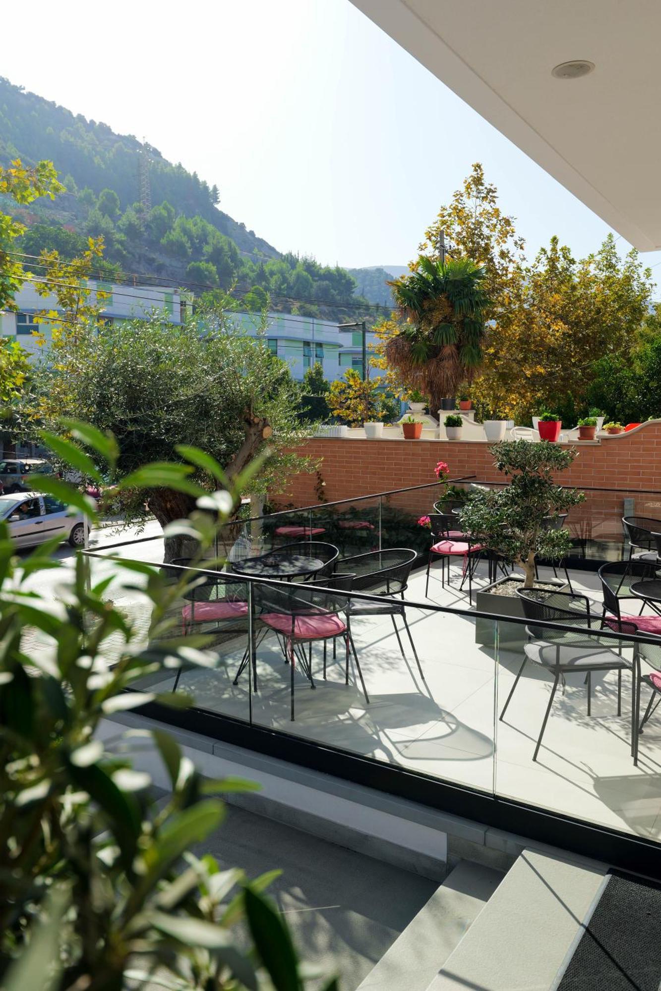 Hotel Central Vlorë Exteriér fotografie